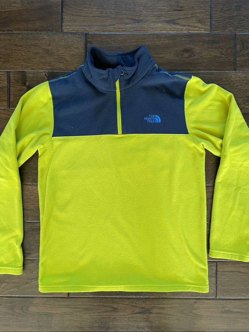 The North Face Kids Lime and Navy Quarter-Zip Fleece Pullover